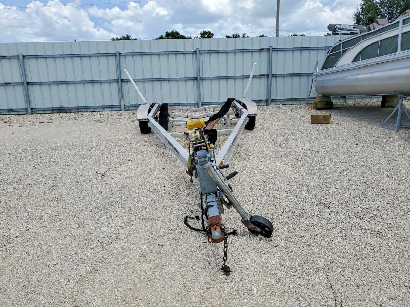 2022 Aluminum Boat Trailer მანქანა იყიდება აუქციონზე, vin: NOVIN0201382786, აუქციონის ნომერი: 54507376