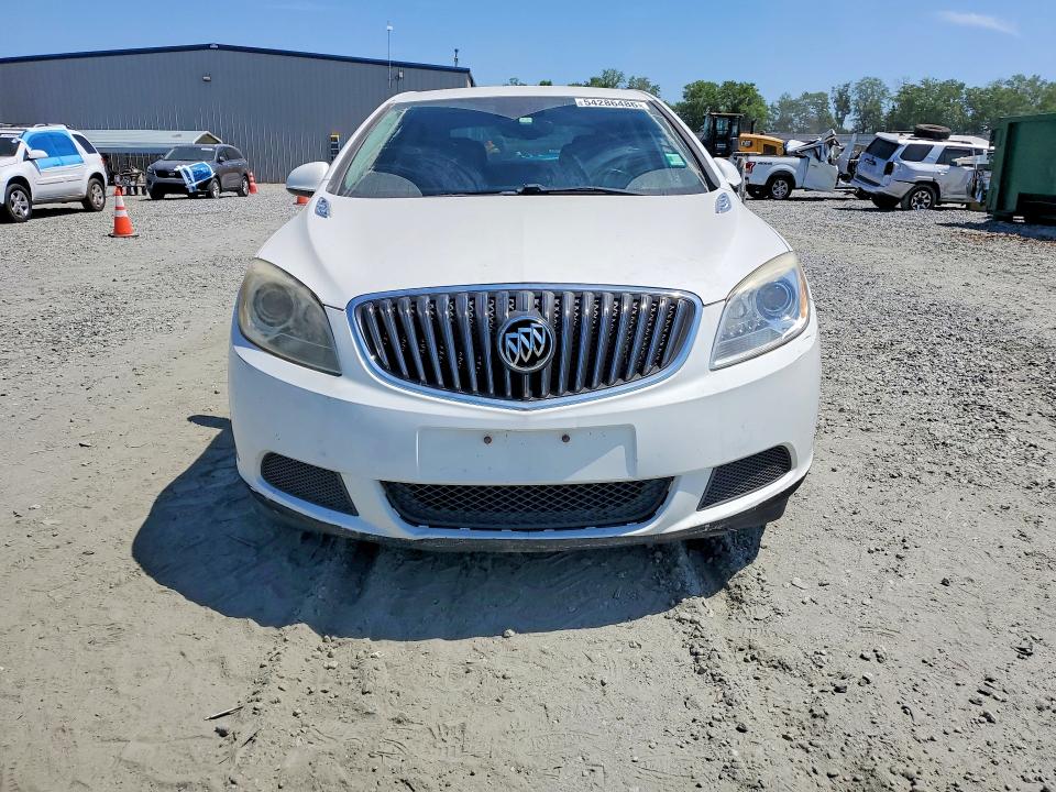 54286486 :رقم المزاد ، 1G4PP5SK8F4202877 vin ، 2015 Buick Verano مزاد بيع