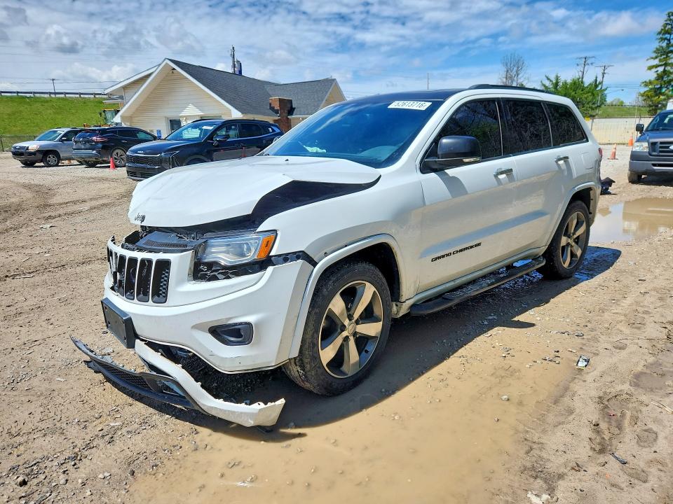 52613716 :رقم المزاد ، 1C4RJFCG5FC806617 vin ، 2015 Jeep Grand Cherokee مزاد بيع
