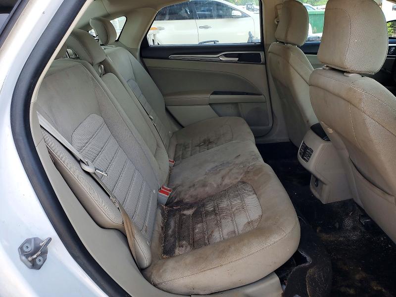 54121986 :رقم المزاد ، 3FA6P0HD7LR225930 vin ، 2020 Ford Fusion مزاد بيع