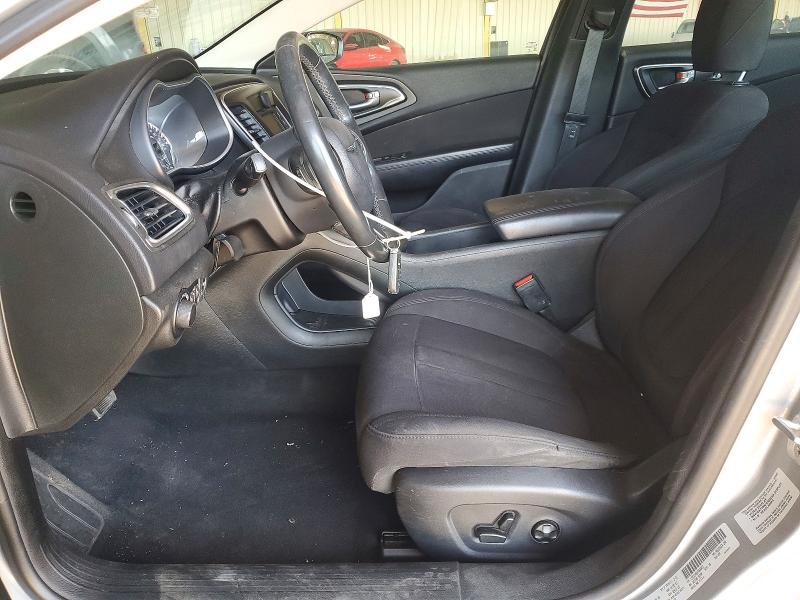 52891096 :رقم المزاد ، 1C3CCCAB4FN666431 vin ، 2015 Chrysler 200 مزاد بيع