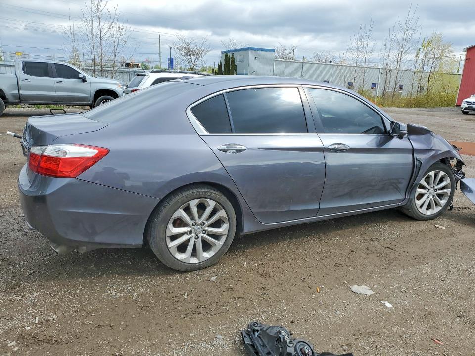 52702386 :رقم المزاد ، 1HGCR2F83FA801599 vin ، 2015 Honda Accord مزاد بيع
