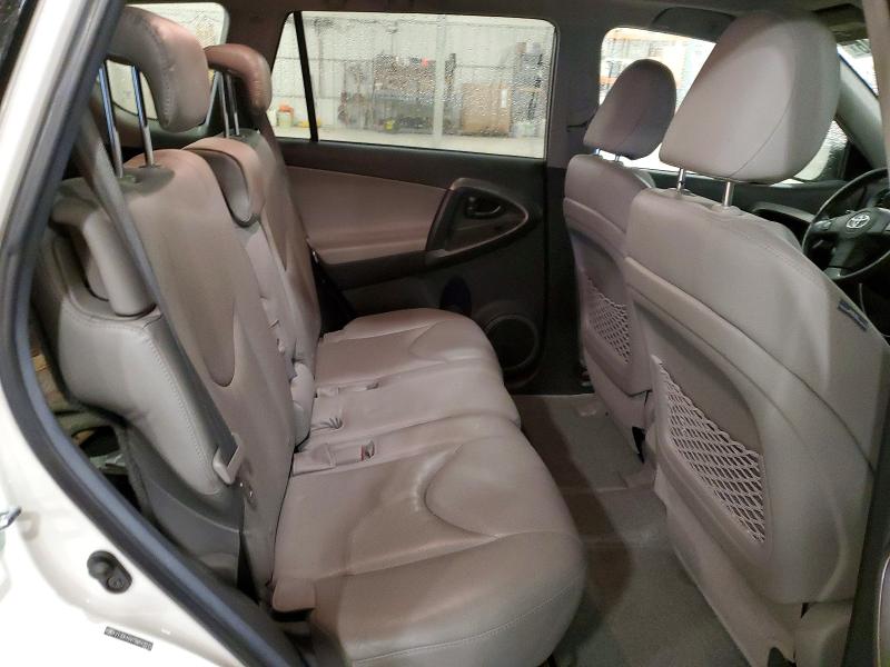 52570246 :رقم المزاد ، 2T3DK4DV7BW049915 vin ، 2011 Toyota Rav4 مزاد بيع