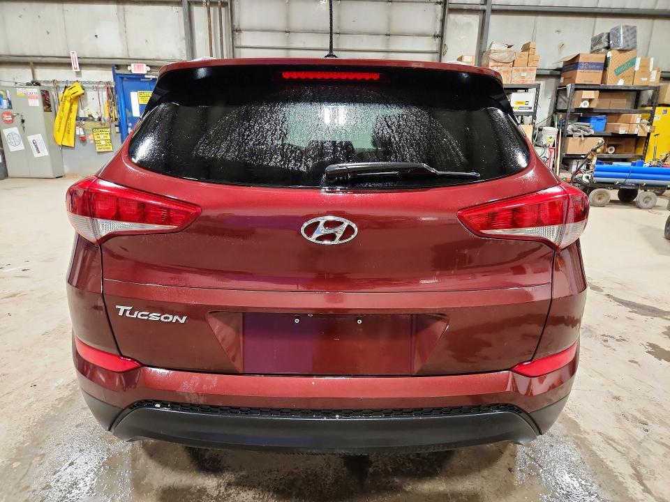 2016 Hyundai Tucson მანქანა იყიდება აუქციონზე, vin: KM8J33A47GU035910, აუქციონის ნომერი: 55426786