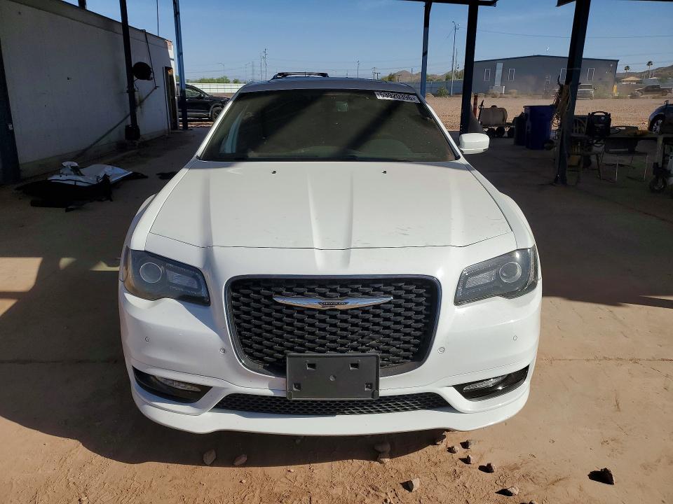 53920396 :رقم المزاد ، 2C3CCABG7JH141041 vin ، 2018 Chrysler 300 مزاد بيع