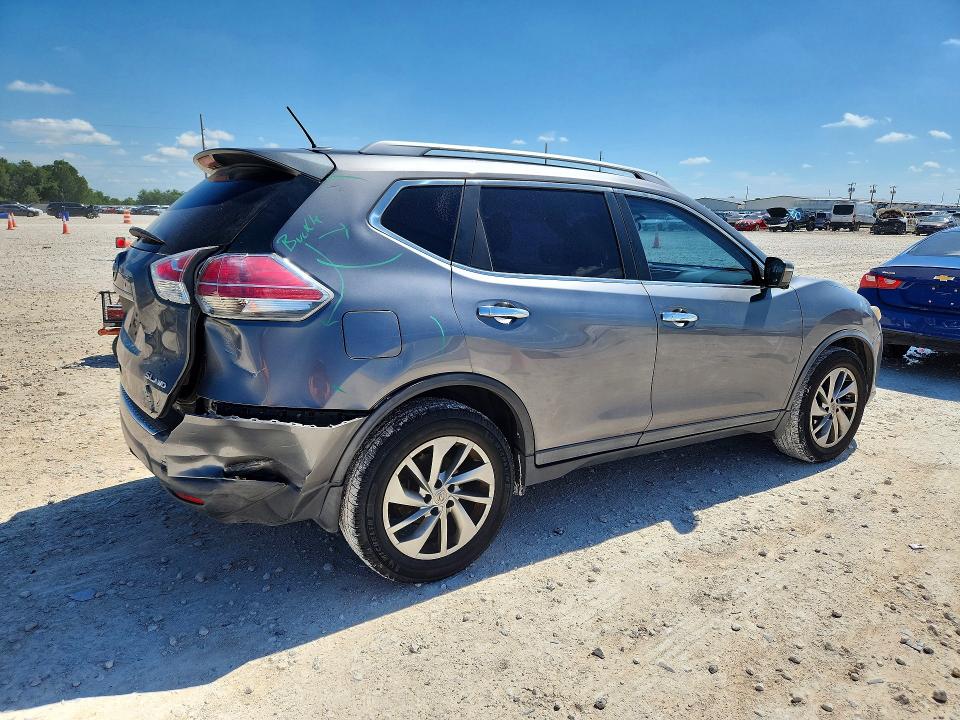 2015 Nissan Rogue მანქანა იყიდება აუქციონზე, vin: 5N1AT2MV3FC893569, აუქციონის ნომერი: 53424706