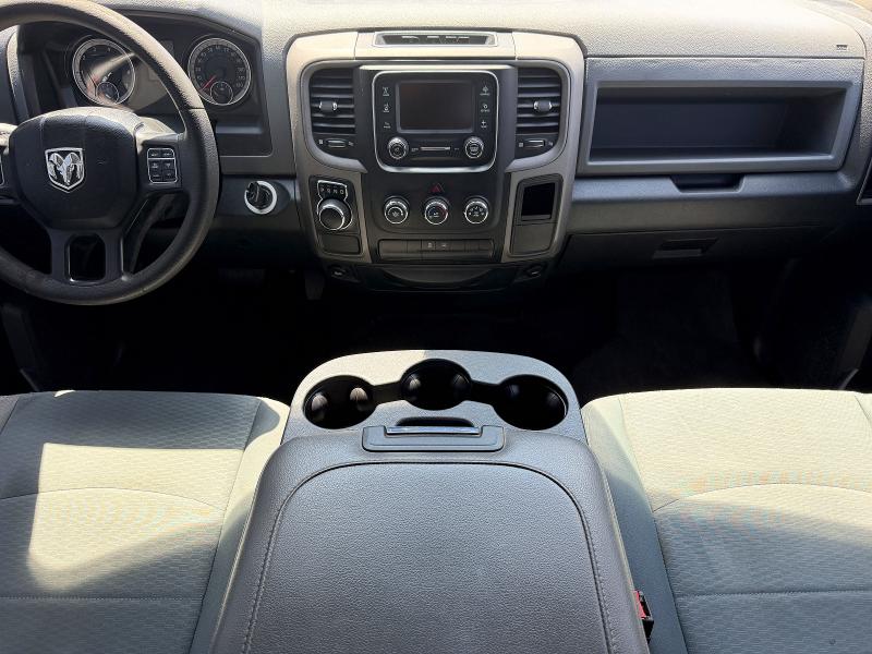 53837846 :رقم المزاد ، 3C6RR6KG2JG249849 vin ، 2018 Ram 1500 مزاد بيع
