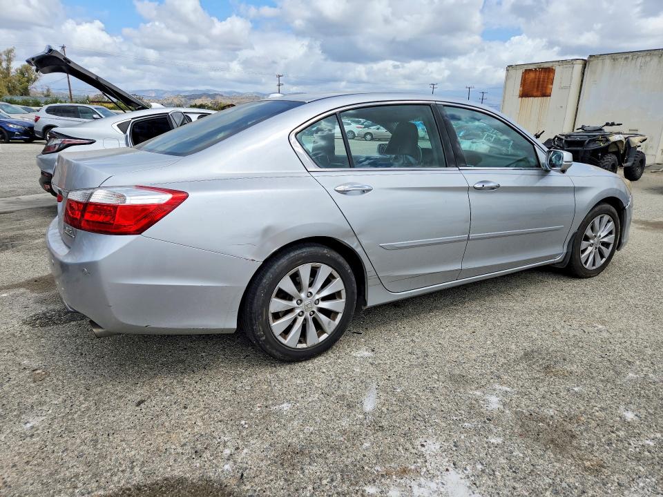 Продажа на аукционе авто 2013 Honda Accord, vin: 1HGCR3F94DA007450, номер лота: 55141346