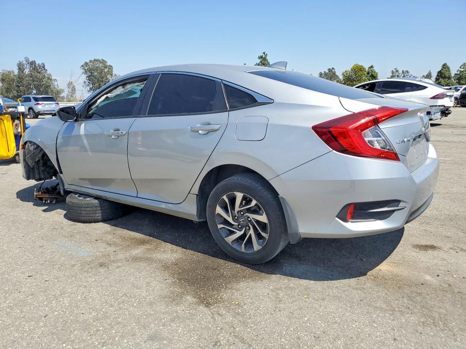 2017 Honda Civic მანქანა იყიდება აუქციონზე, vin: 2HGFC2F7XHH532740, აუქციონის ნომერი: 51539136