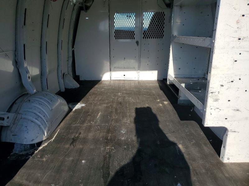 53593266 :رقم المزاد ، 1GTW7FCF5F1113597 vin ، 2015 Gmc Savana مزاد بيع