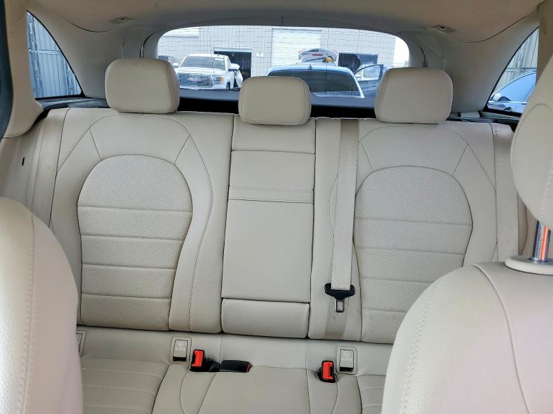 2017 Mercedes-benz Glc მანქანა იყიდება აუქციონზე, vin: WDC0G4KB7HF235807, აუქციონის ნომერი: 52422386