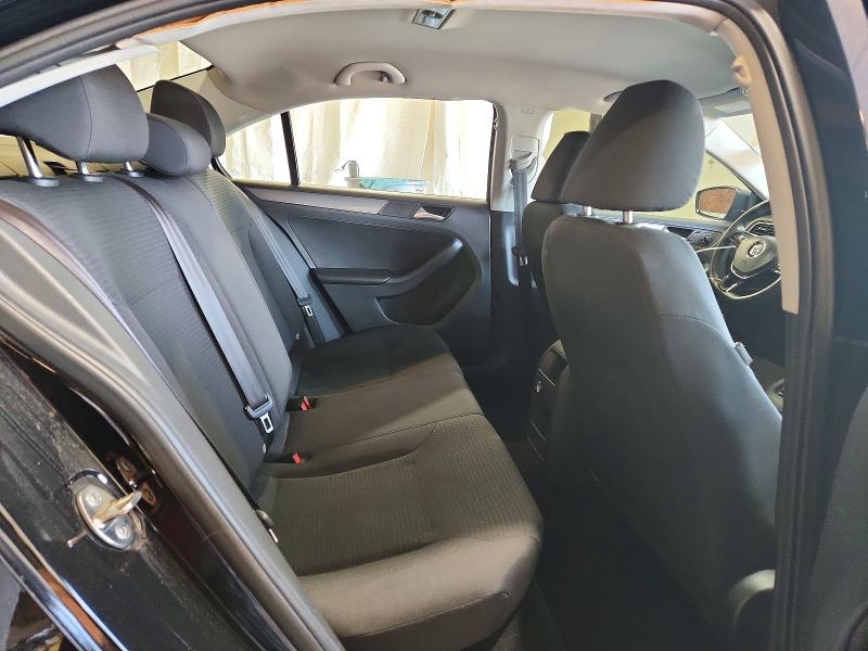 53990226 :رقم المزاد ، 3VW3A7AJ6FM246290 vin ، 2015 Volkswagen Jetta مزاد بيع