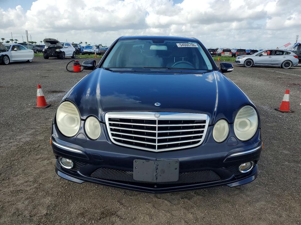 54666786 :رقم المزاد ، WDBUF56X69B406026 vin ، 2009 Mercedes-benz E مزاد بيع