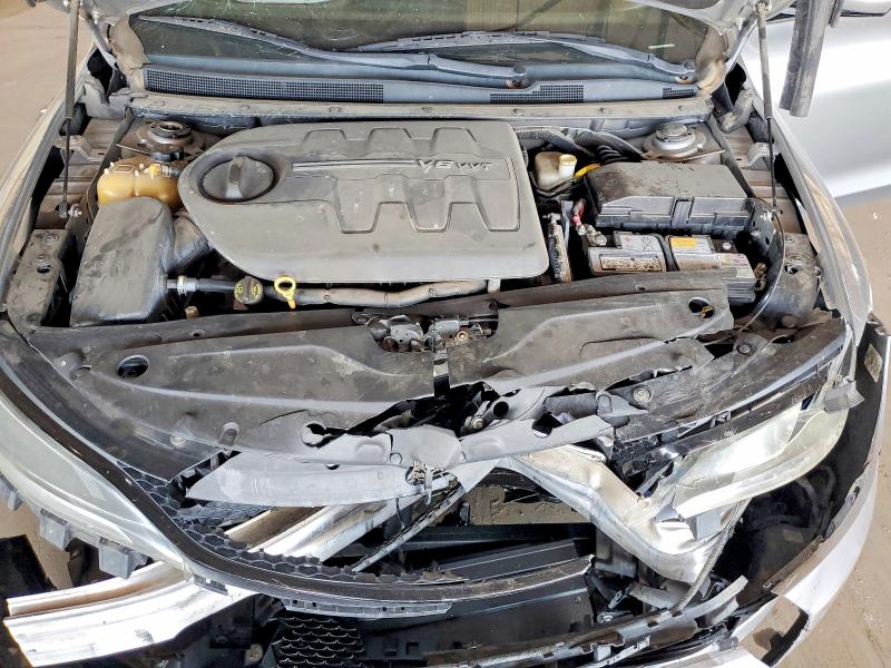 55207056 :رقم المزاد ، 1C3CCCBG5FN514877 vin ، 2015 Chrysler 200 مزاد بيع