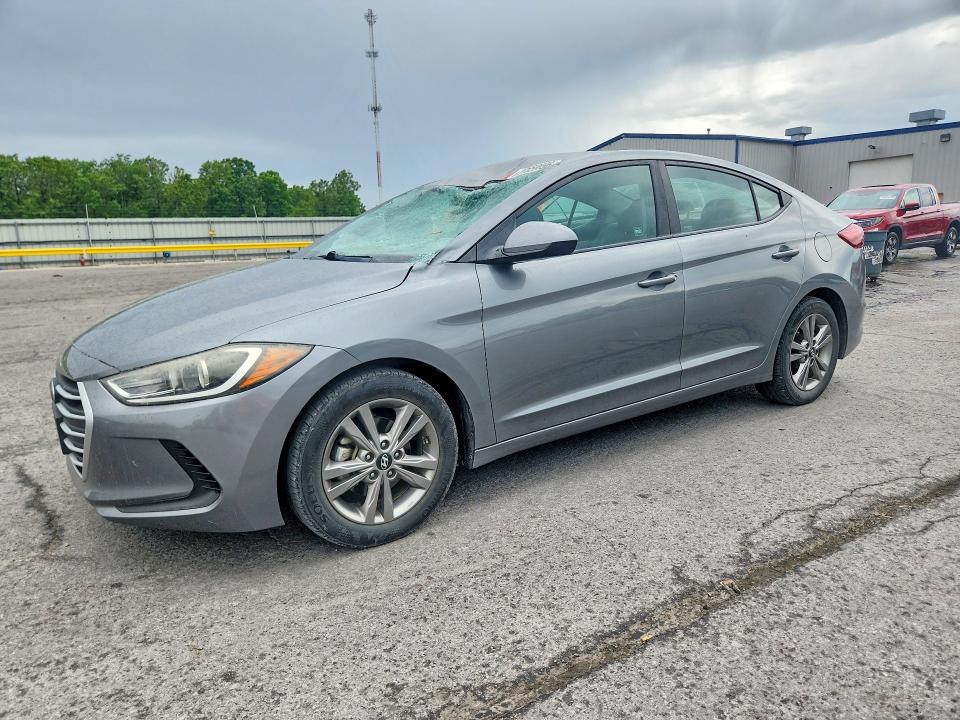 2018 Hyundai Elantra მანქანა იყიდება აუქციონზე, vin: KMHD84LF5JU585567, აუქციონის ნომერი: 53559896
