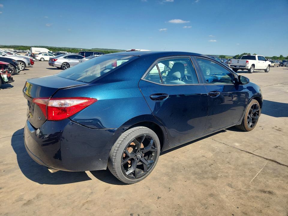 Aukcja sprzedaży 2018 Toyota Corolla, vin: 5YFBURHEXJP839999, numer aukcji: 52758626