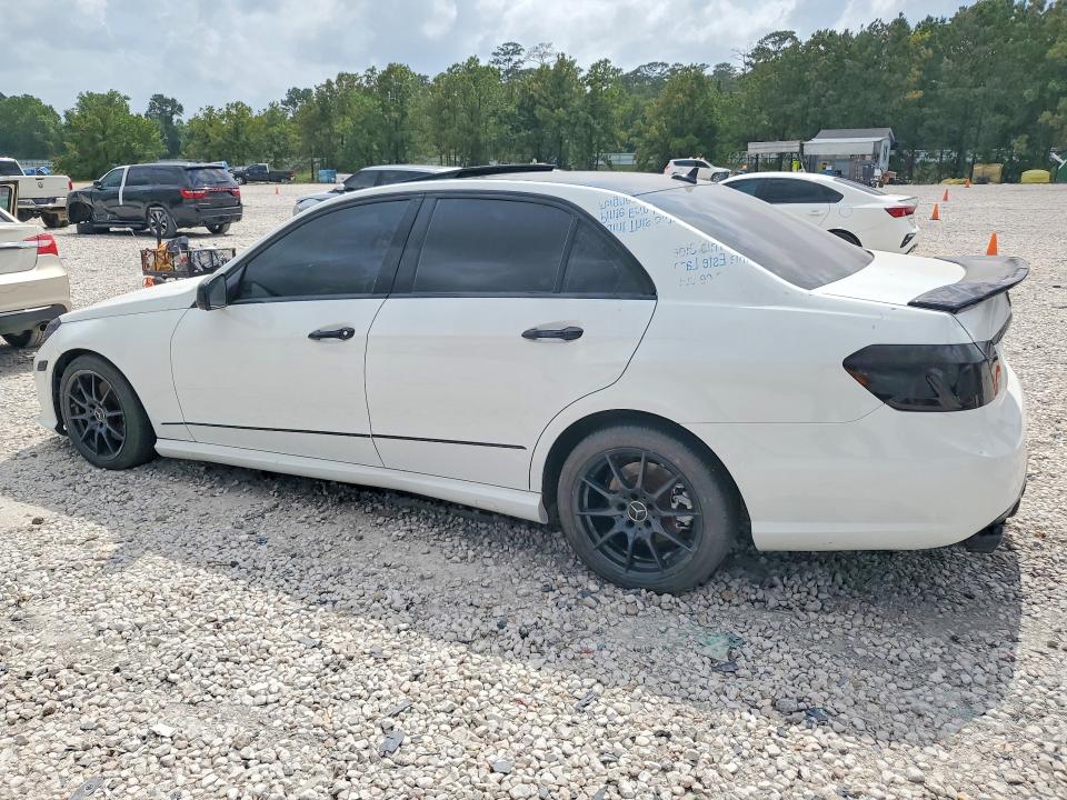 2010 Mercedes-benz E მანქანა იყიდება აუქციონზე, vin: WDDHF5GB1AA068492, აუქციონის ნომერი: 54240486