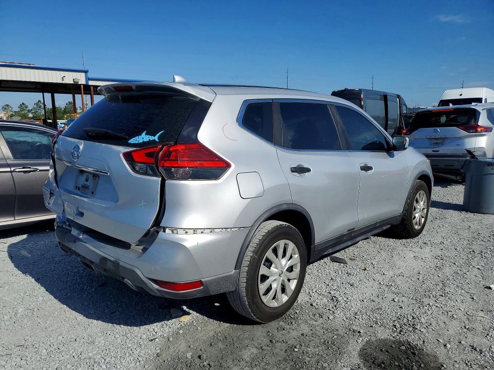 2017 Nissan Rogue მანქანა იყიდება აუქციონზე, vin: KNMAT2MT5HP552527, აუქციონის ნომერი: 53509596