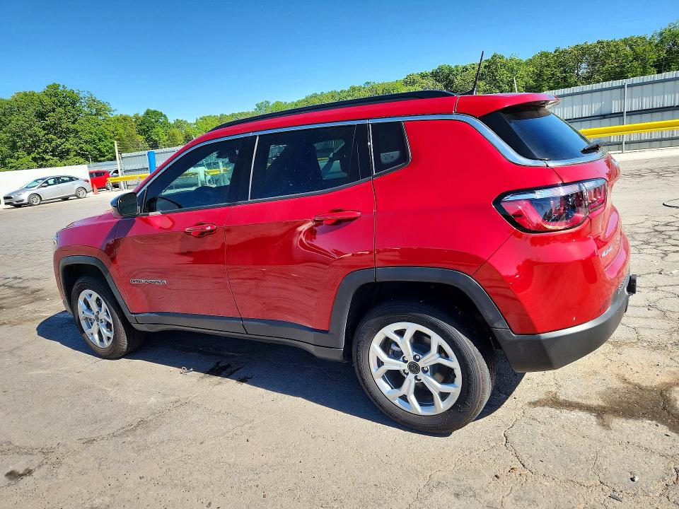 Продажа на аукционе авто 2025 Jeep Compass, vin: 3C4NJDBN2ST557999, номер лота: 52532136
