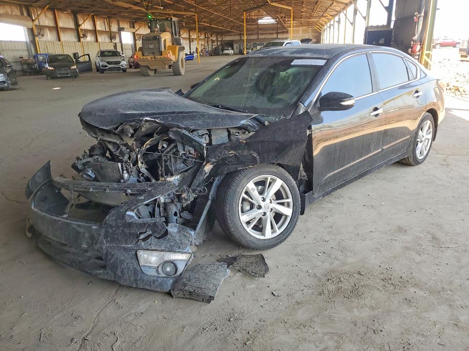 2015 Nissan Altima მანქანა იყიდება აუქციონზე, vin: 1N4AL3AP8FC590017, აუქციონის ნომერი: 52906436