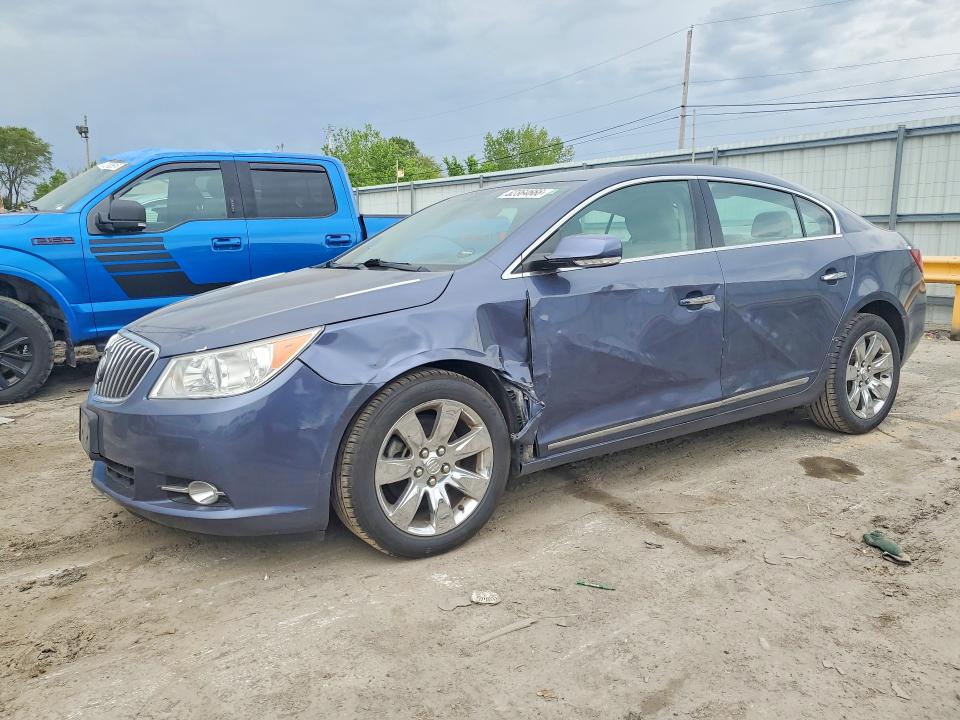 2013 Buick Lacrosse მანქანა იყიდება აუქციონზე, vin: 1G4GC5E33DF318067, აუქციონის ნომერი: 52364666