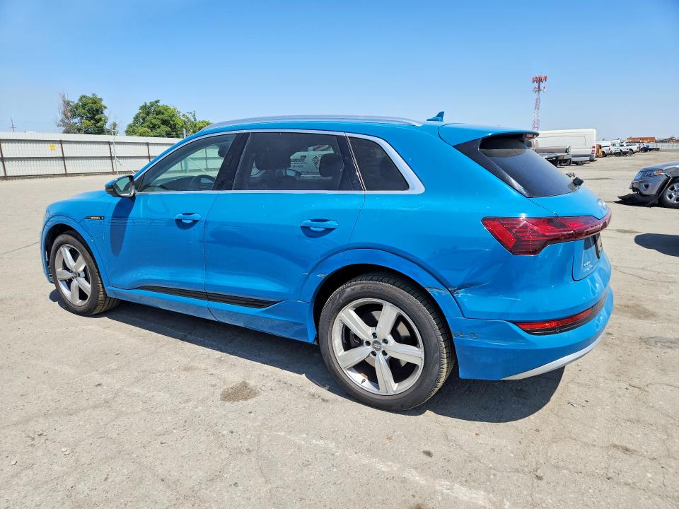 Продажа на аукционе авто 2019 Audi E-tron, vin: WA1VABGE0KB016507, номер лота: 52081146