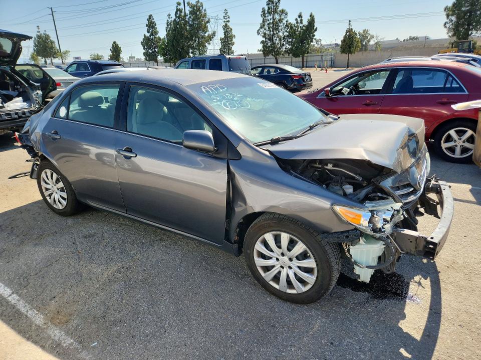 54562176 :رقم المزاد ، 5YFBU4EE4DP088586 vin ، 2013 Toyota Corolla مزاد بيع