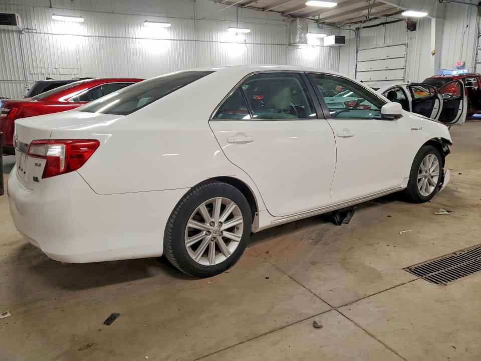 Продажа на аукционе авто 2013 Toyota Camry Hybrid, vin: 4T1BD1FK9DU068366, номер лота: 52996316