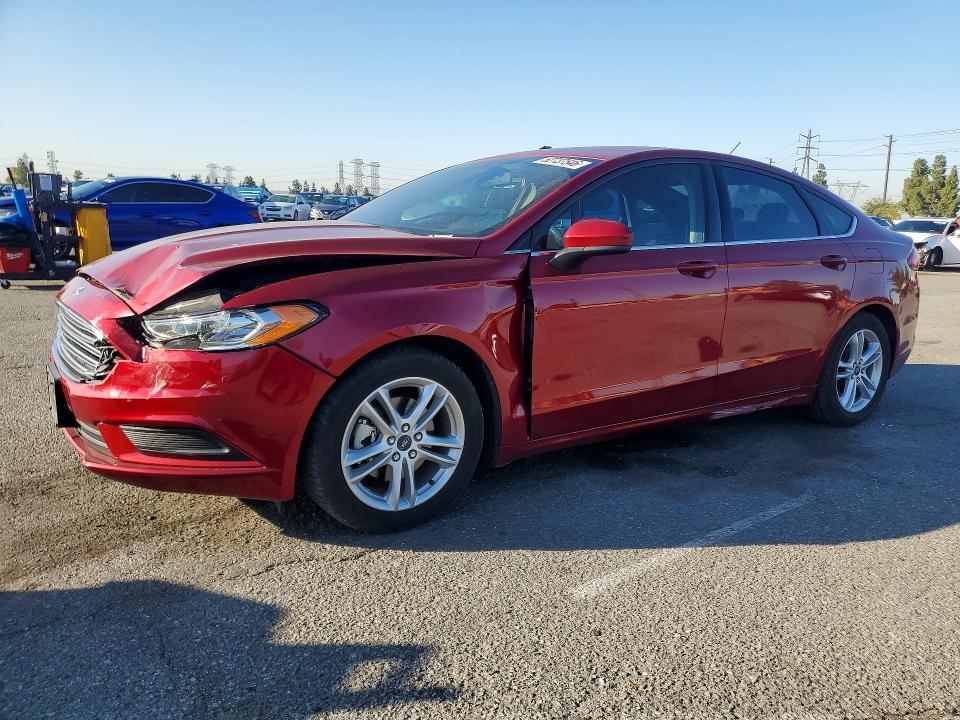 52737546 :رقم المزاد ، 3FA6P0HD7JR186026 vin ، 2018 Ford Fusion مزاد بيع