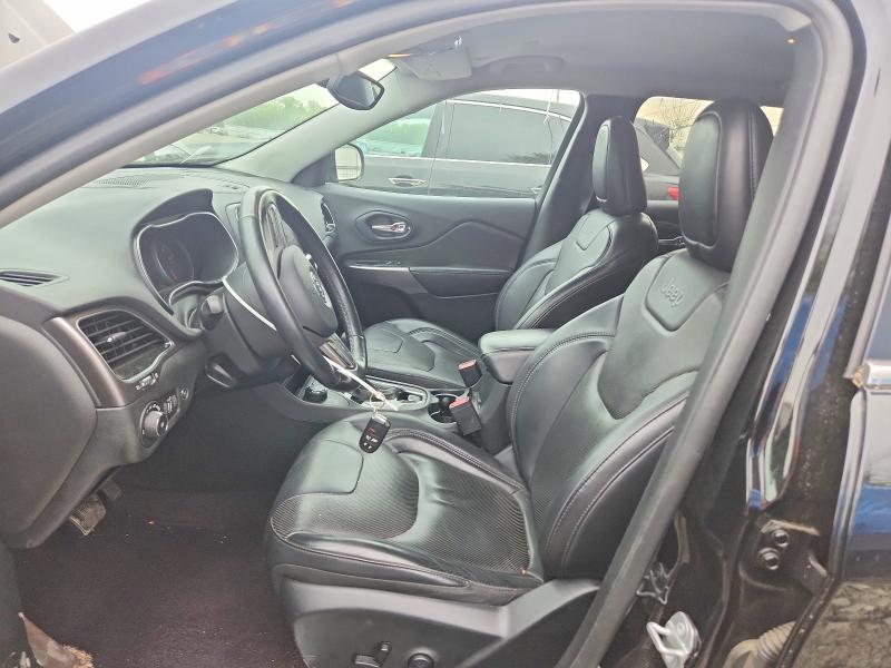 52594686 :رقم المزاد ، 1C4PJMDN2KD158974 vin ، 2019 Jeep Cherokee مزاد بيع