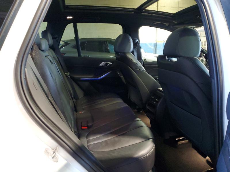 55013856 :رقم المزاد ، 5UXCR6C58KLL11897 vin ، 2019 Bmw X5 مزاد بيع
