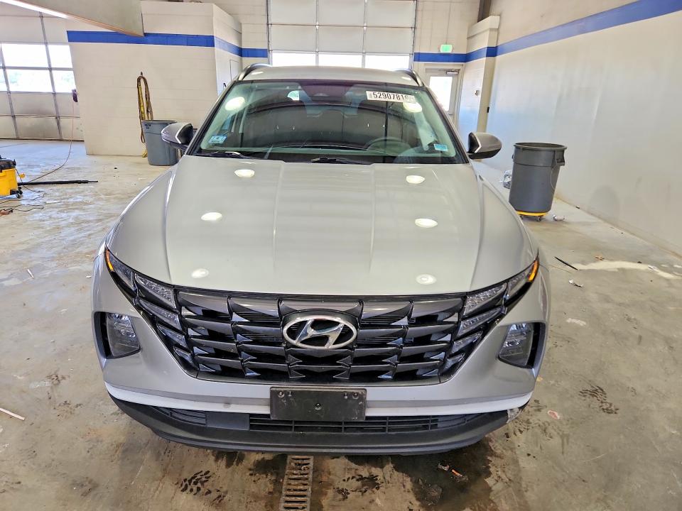 52907816 :رقم المزاد ، 5NMJBCAE4NH129439 vin ، 2022 Hyundai Tucson مزاد بيع