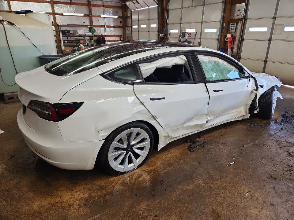 Продаж на аукціоні авто 2021 Tesla Model 3, vin: 5YJ3E1EAXMF043886, номер лоту: 49259806