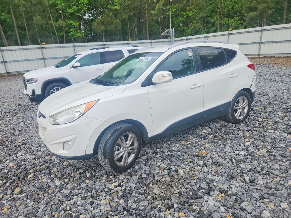 2013 Hyundai Tucson მანქანა იყიდება აუქციონზე, vin: KM8JU3AC7DU725608, აუქციონის ნომერი: 52056496