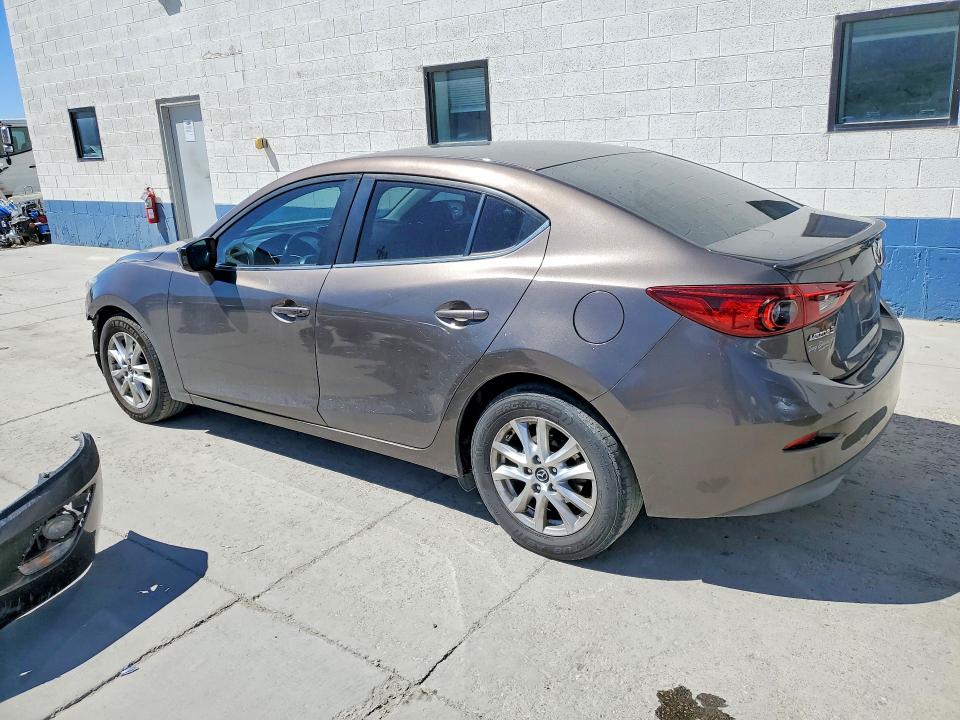52405816 :رقم المزاد ، 3MZBM1V75FM226336 vin ، 2015 Mazda 3 مزاد بيع