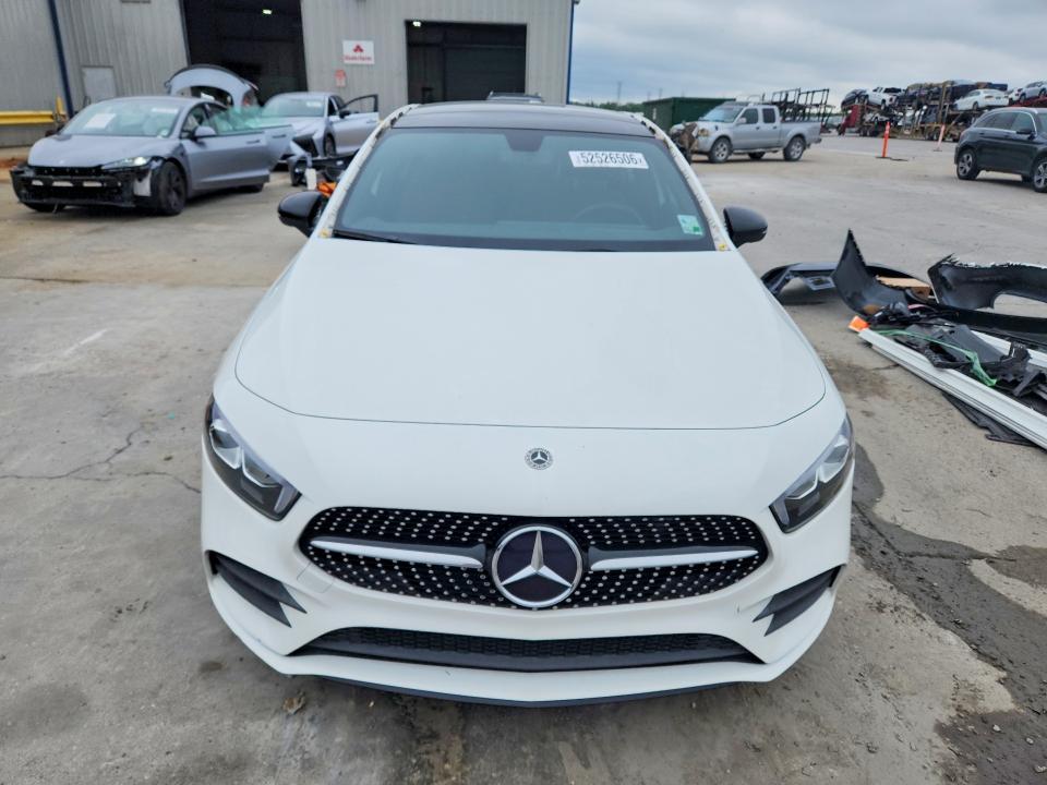 2022 Mercedes-benz A მანქანა იყიდება აუქციონზე, vin: W1K3G4EB5NJ367767, აუქციონის ნომერი: 52526506