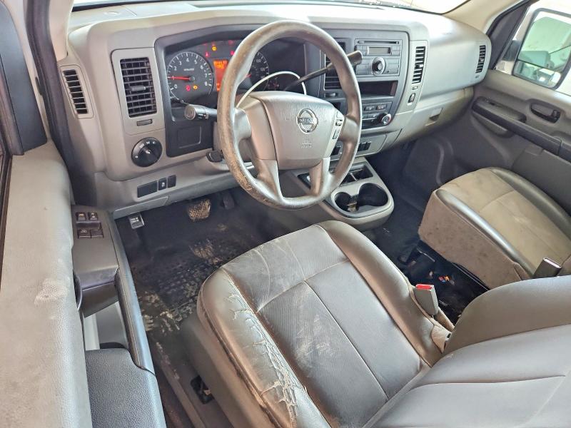 52837806 :رقم المزاد ، 1N6BF0KM9HN800458 vin ، 2017 Nissan Nv 2500 مزاد بيع