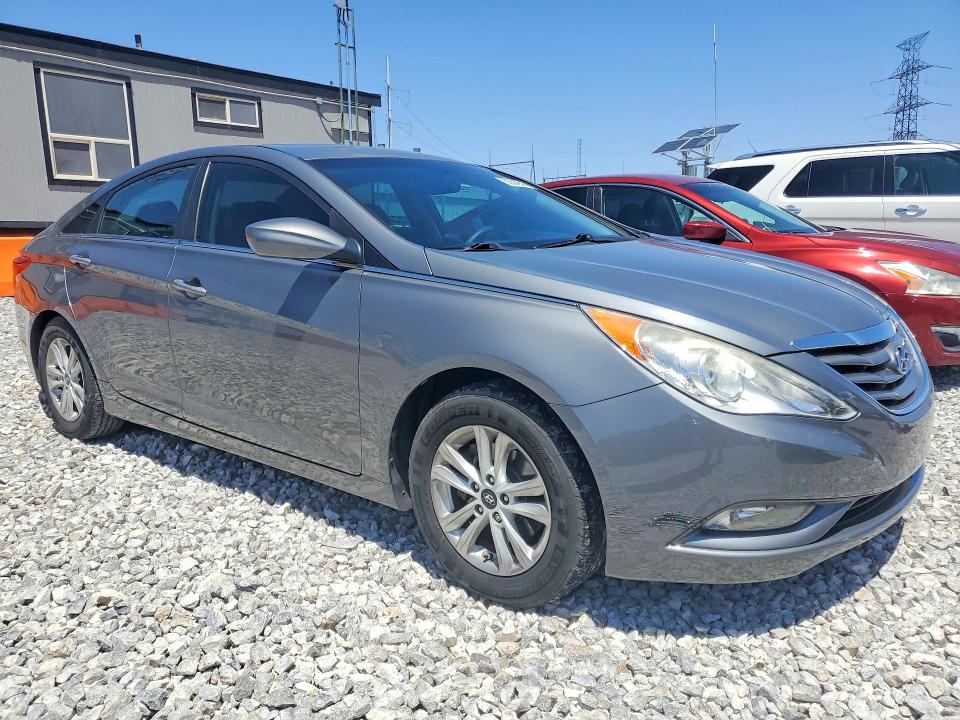 53542316 :رقم المزاد ، 5NPEB4AC7DH772021 vin ، 2013 Hyundai Sonata مزاد بيع