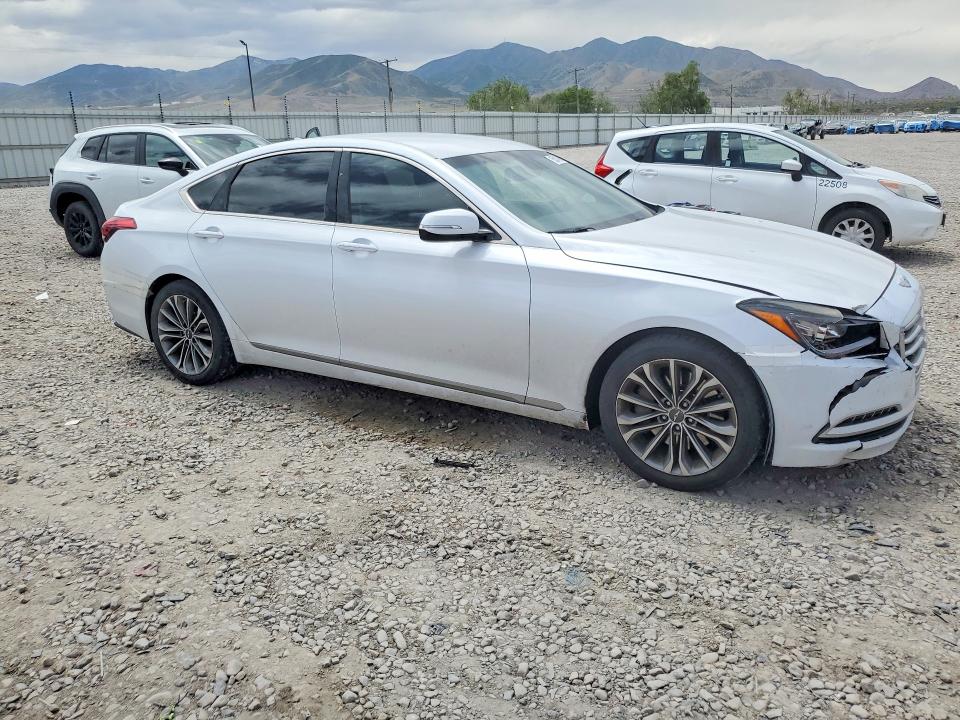 2015 Hyundai Genesis მანქანა იყიდება აუქციონზე, vin: KMHGN4JE6FU095310, აუქციონის ნომერი: 55314716