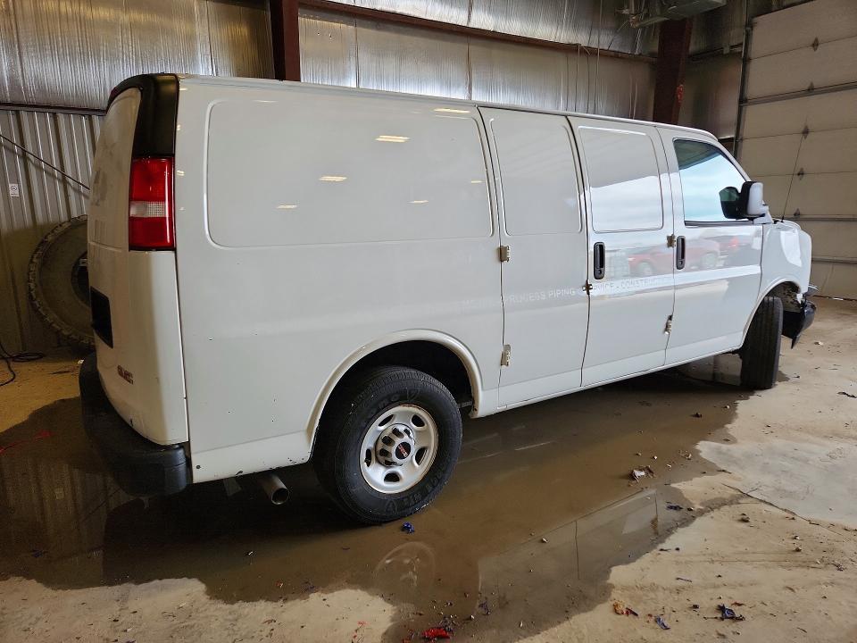 50441096 :رقم المزاد ، 1GTW7AF76N1197497 vin ، 2022 Gmc Savana مزاد بيع