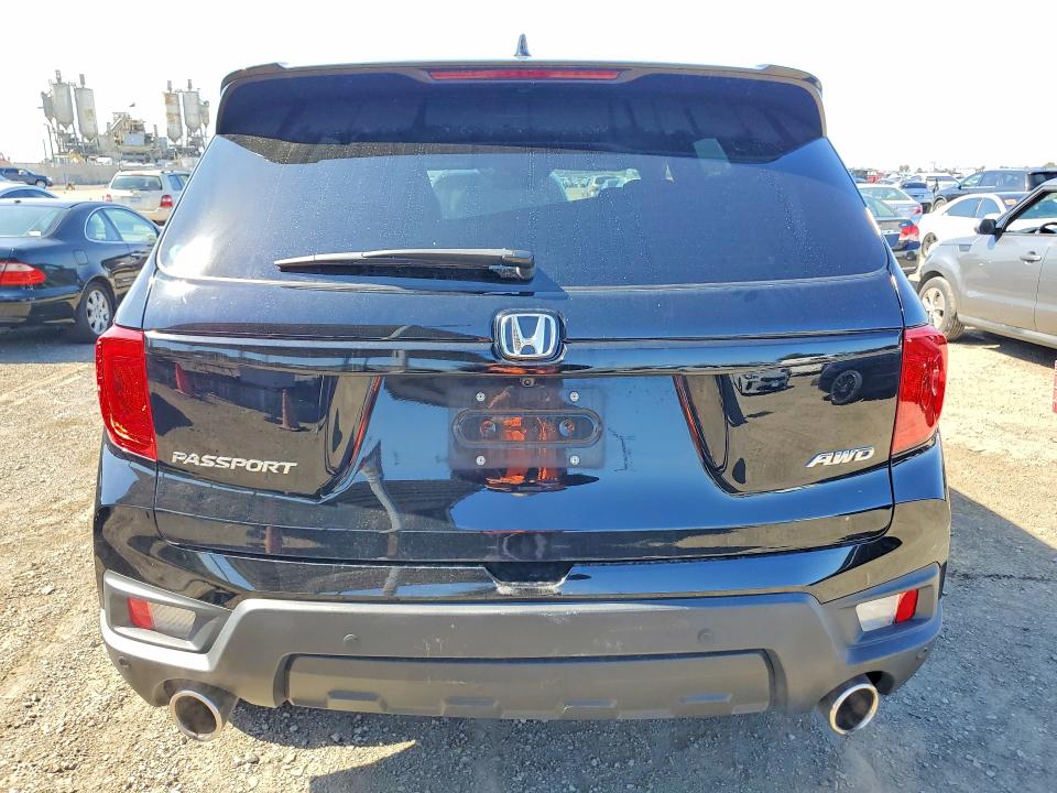 Продажа на аукционе авто 2024 Honda Passport, vin: 5FNYF8H52RB003822, номер лота: 52591636