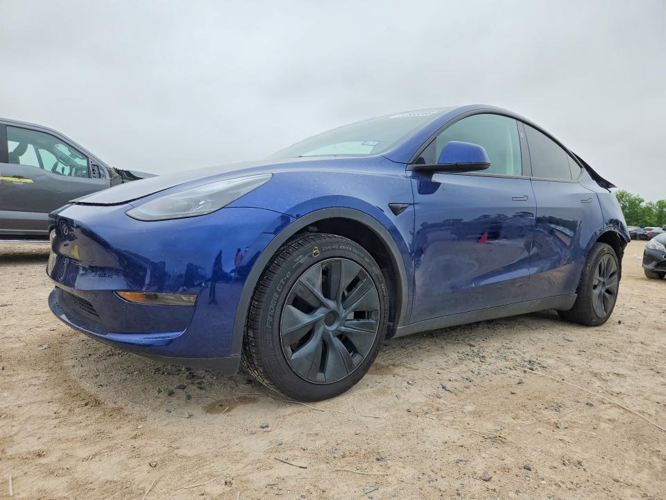 Auction sale of the 2024 Tesla Model Y, vin: 7SAYGDED6RF112286, lot number: 52883566