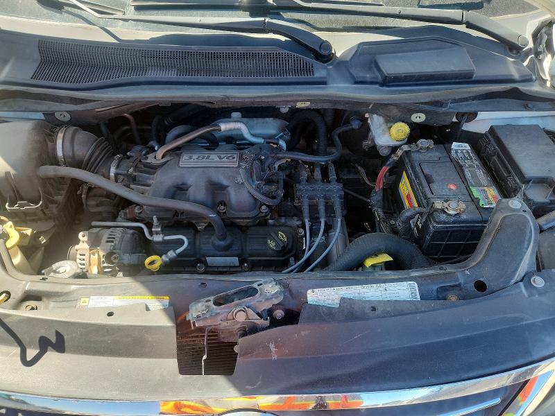 2009 Volkswagen Routan მანქანა იყიდება აუქციონზე, vin: 2V8HW34139R609404, აუქციონის ნომერი: 53605396
