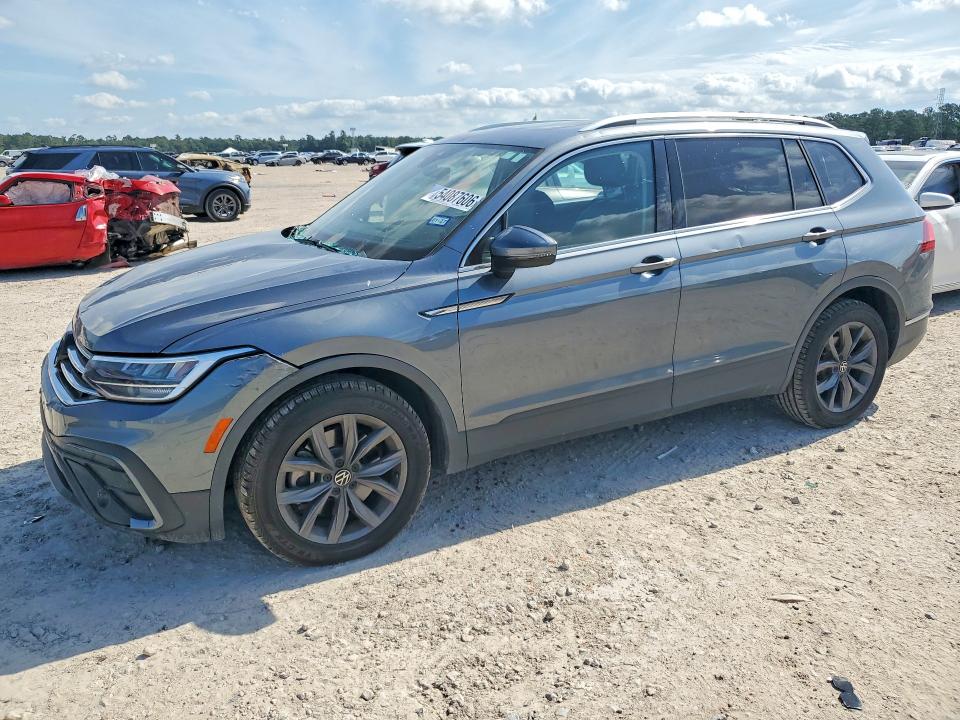 2022 Volkswagen Tiguan მანქანა იყიდება აუქციონზე, vin: 3VV3B7AX5NM055965, აუქციონის ნომერი: 54087606