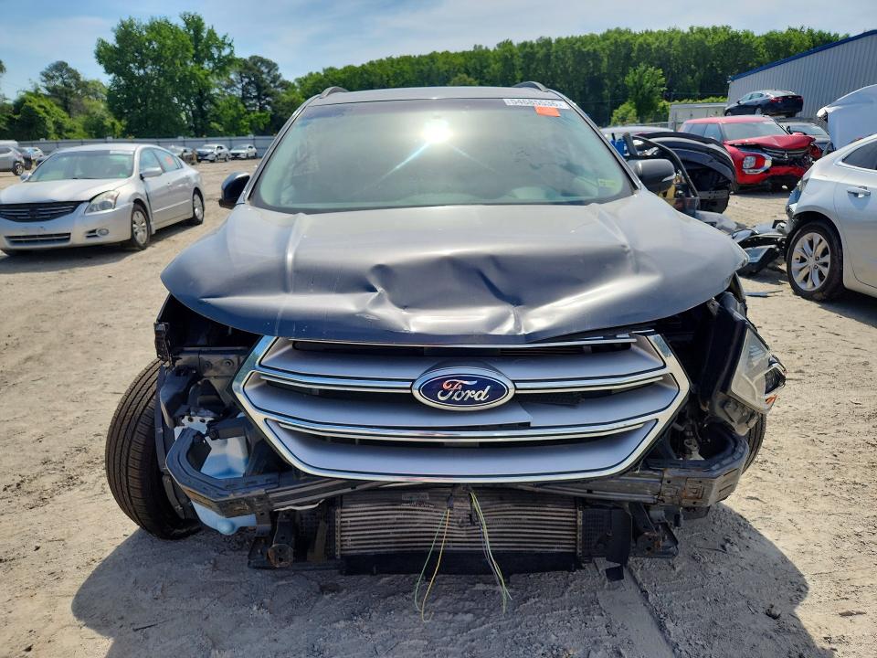 54685536 :رقم المزاد ، 2FMPK4J93HBC46897 vin ، 2017 Ford Edge مزاد بيع