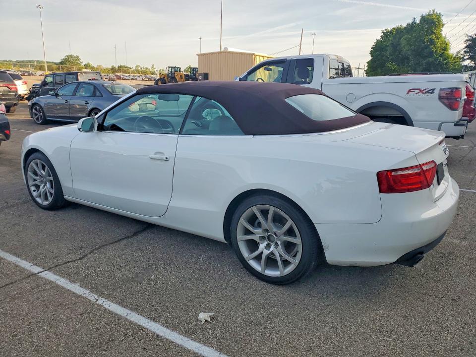 Продаж на аукціоні авто 2011 Audi A5, vin: WAUAFAFH9BN017341, номер лоту: 55147976
