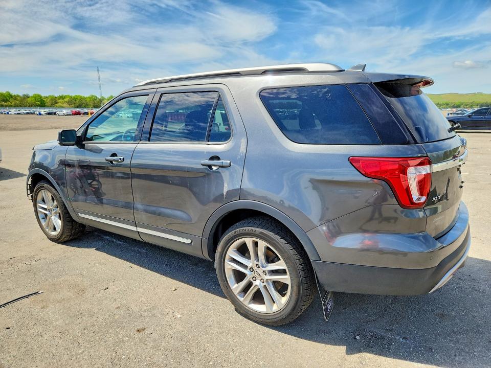 54867446 :رقم المزاد ، 1FM5K8D86HGD71953 vin ، 2017 Ford Explorer مزاد بيع