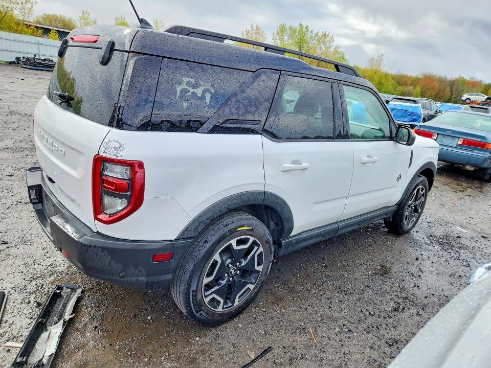 52060146 :رقم المزاد ، 3FMCR9C67MRB23366 vin ، 2021 Ford Bronco Sport مزاد بيع