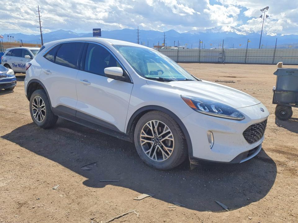 Продаж на аукціоні авто 2022 Ford Escape, vin: 1FMCU9H68NUA82523, номер лоту: 53061186