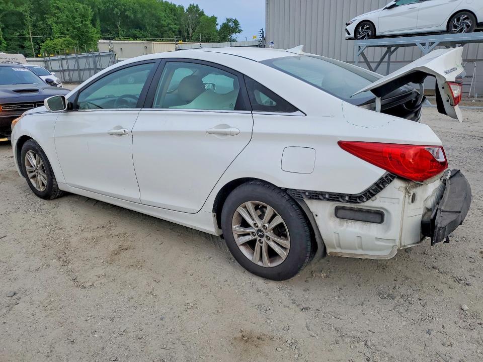 52615896 :رقم المزاد ، 5NPEB4AC4CH392620 vin ، 2012 Hyundai Sonata مزاد بيع